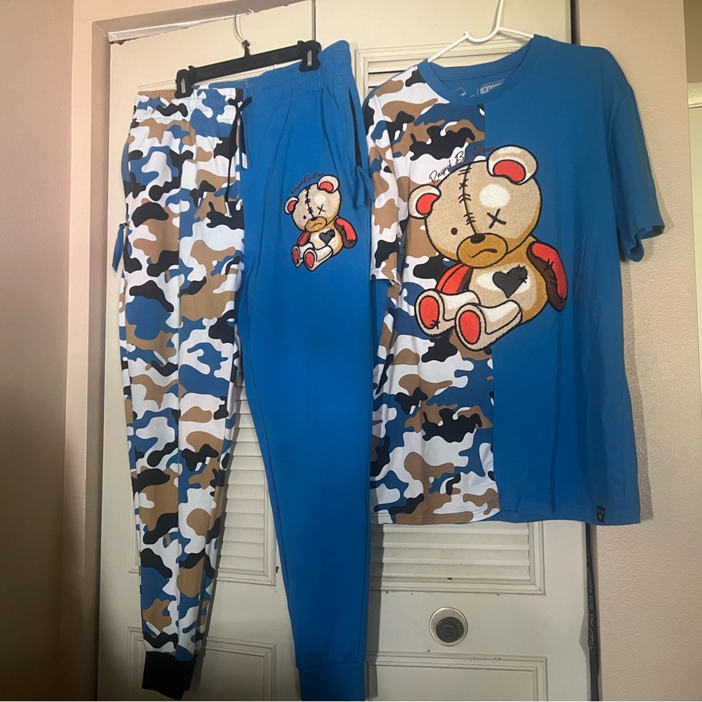 Civilized men’s jogger set